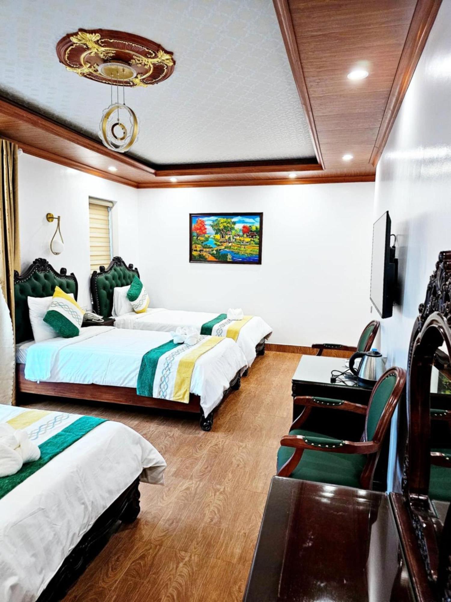 Sky Hotel Vang Vieng Buitenkant foto
